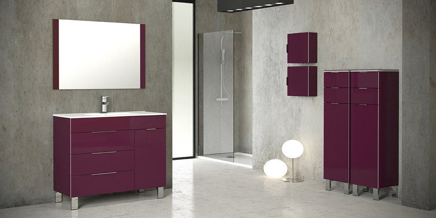 Mueble de baño color berenjena