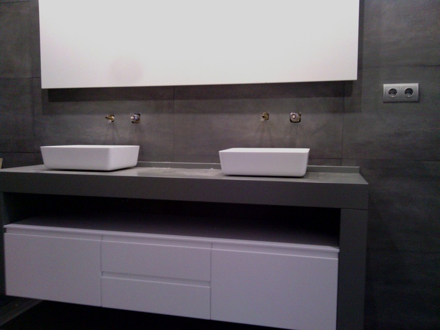 MUEBLE  BAÑO