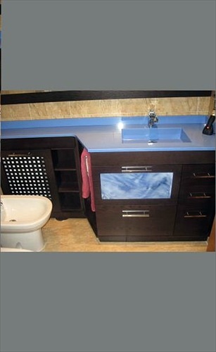 Mueble con encimera compac azul y cubreradiador
