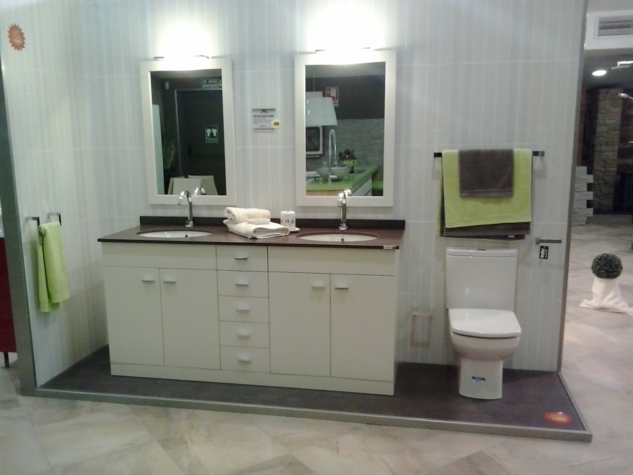 MUEBLE DE BAÑO RUSTICO