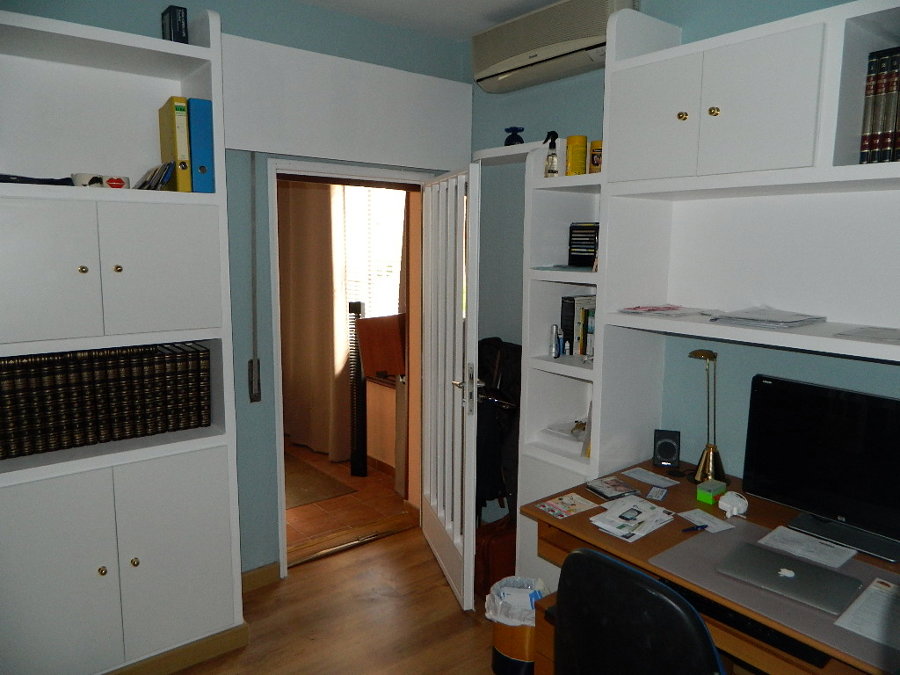 mueble de escayola,tarima flotante y pintura