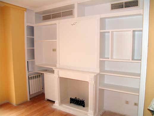 MUEBLE DE SALON CON CHIMENEA