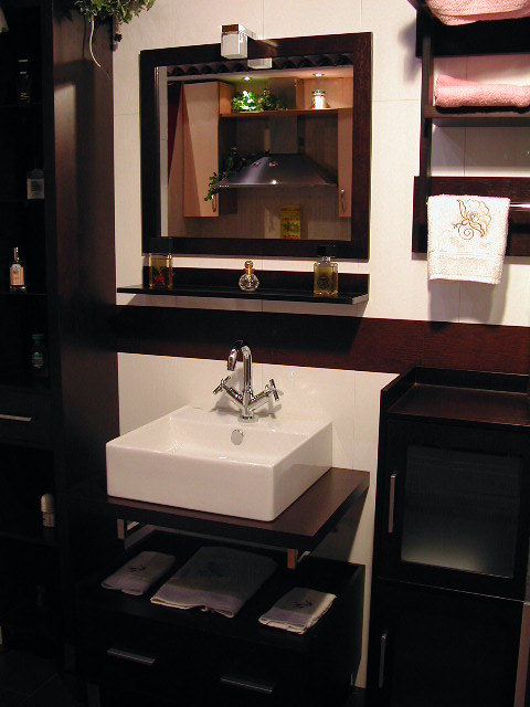 MUEBLE MODELO MILAN ACABADO WENGUÉ