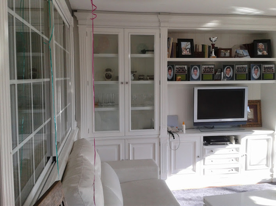mueble salon con vitrinas