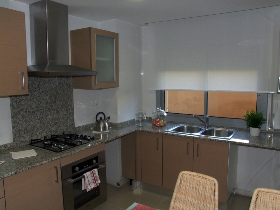 Muebles de cocina, fregadera y electrodomesticos