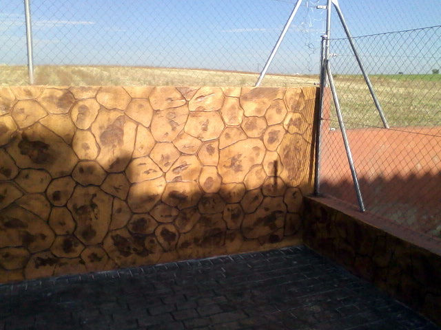 Muro con impreso vertical