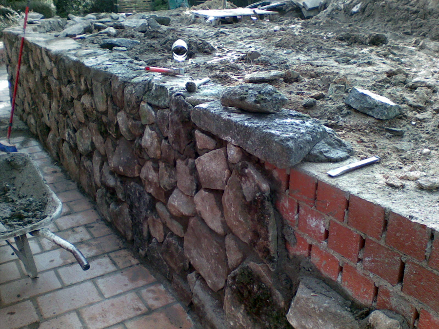 Muros revestidos de piedra