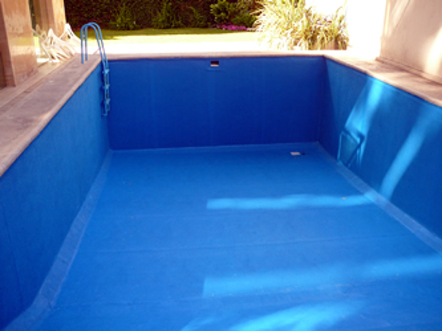 Piscina poliéster y gelcoat