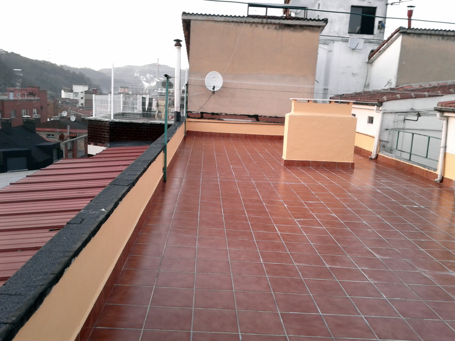 REHABILITACIÓN DE TERRAZA EN LANGREO