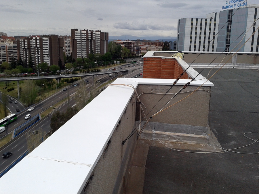 Instalación de Albardilla en Peto de Azotea