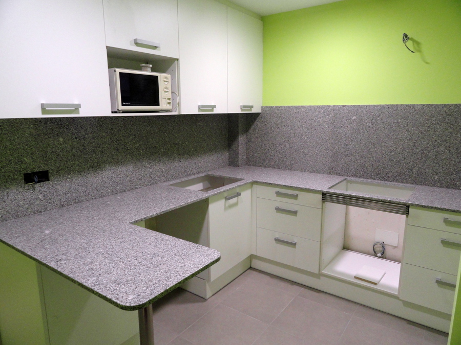 els mobles i marbre montats