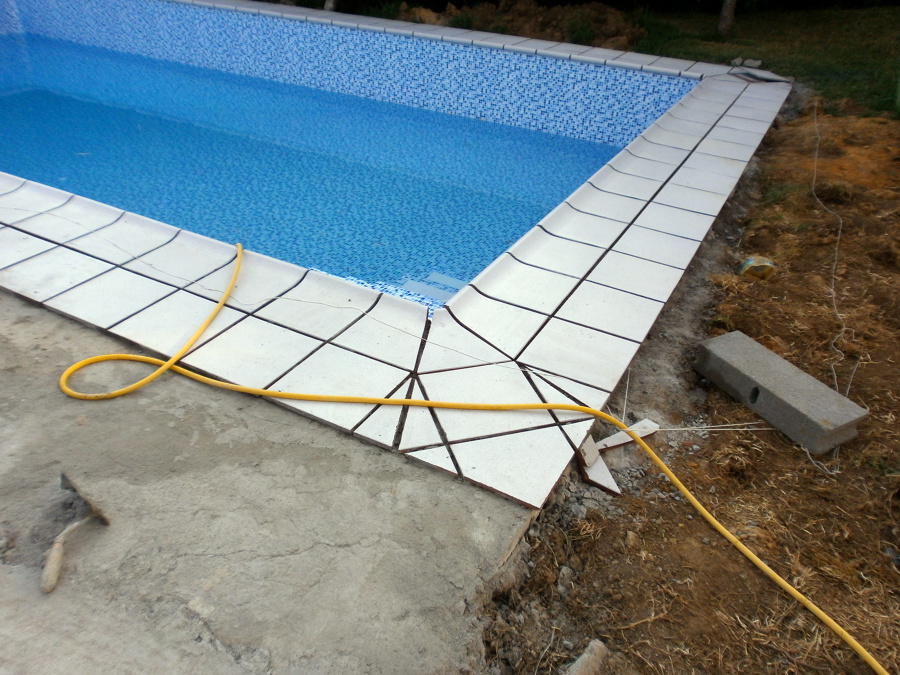 URBANIZACION PISCINA