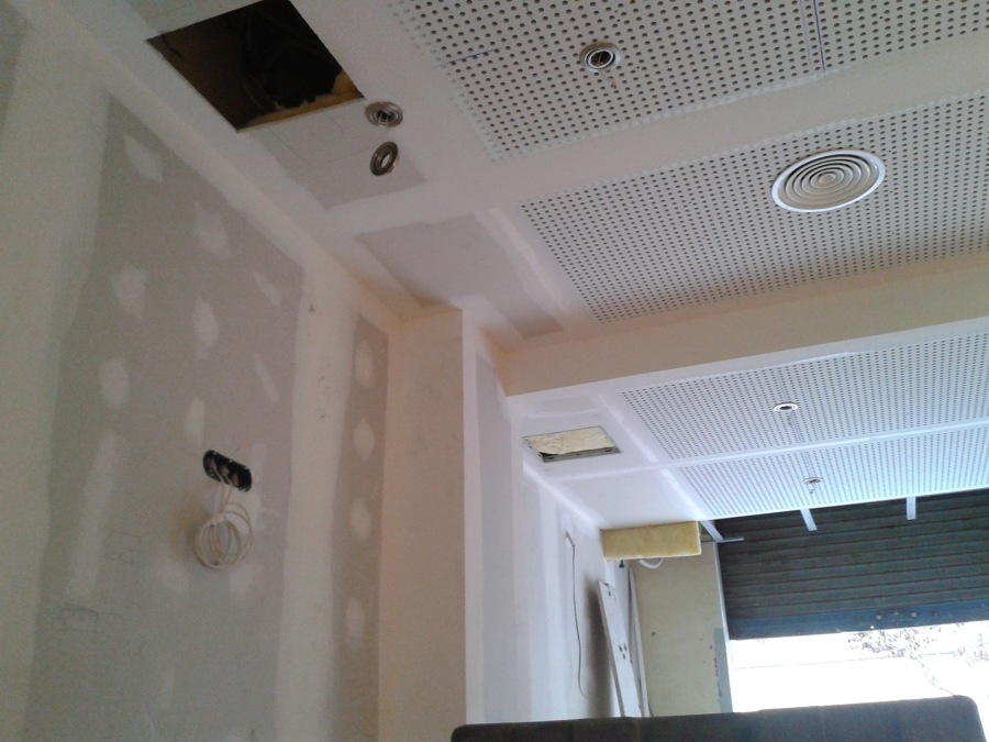 Insonorización y realización de bar musical "Billy Gin" - Cartagena