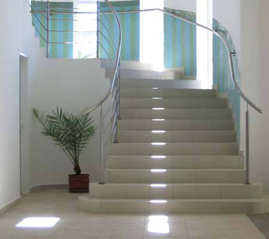 Neteges de comunitats amb manteniment