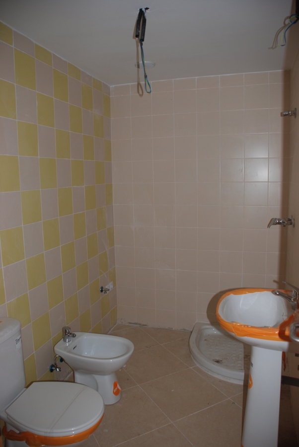 Ejecución de aseo en sótano de chalet en Marbella