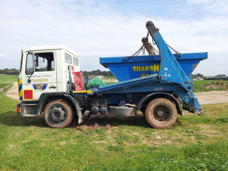 MAN 262 PORTA CONTENEDORES DE 5 M3