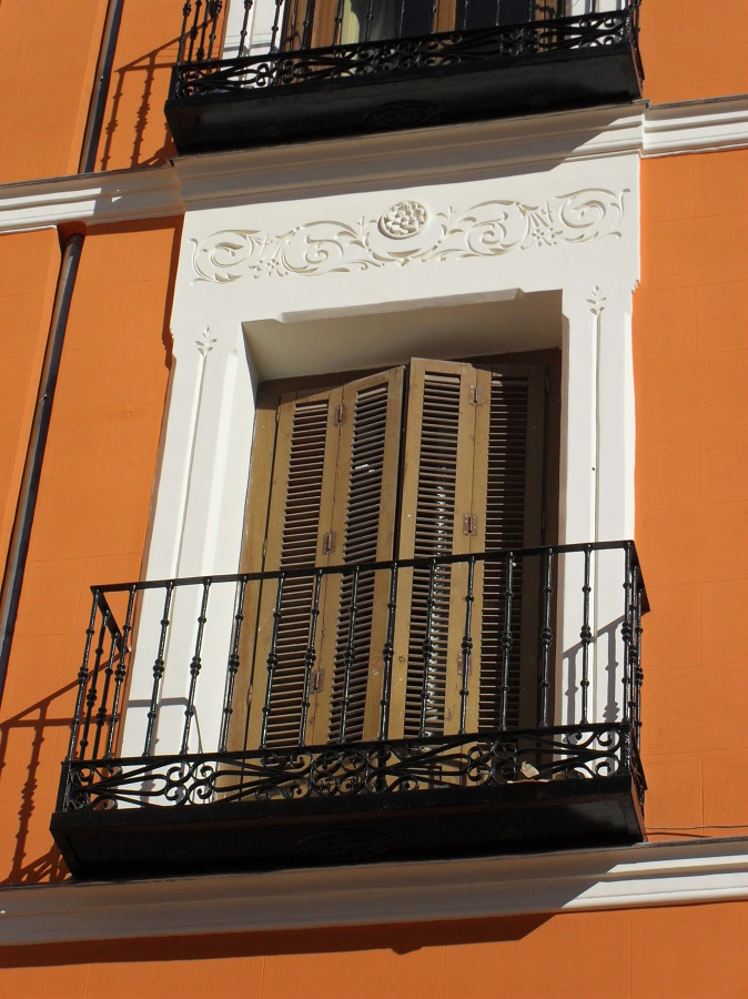 Plaza Dos de Mayo, 5