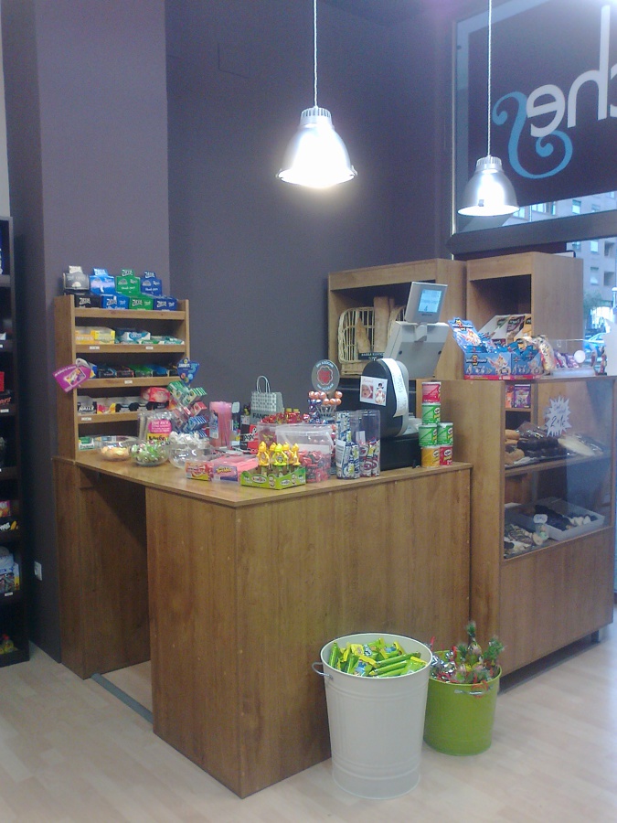 Tienda De Golosinas, "Chuches" en Castro Urdiales