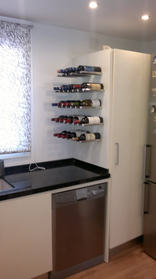 BOTELLERO DE DISEÑO.