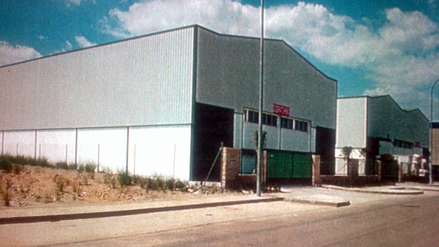 NAVE ENTREGADA LLAVE EN MANO(PINTO)