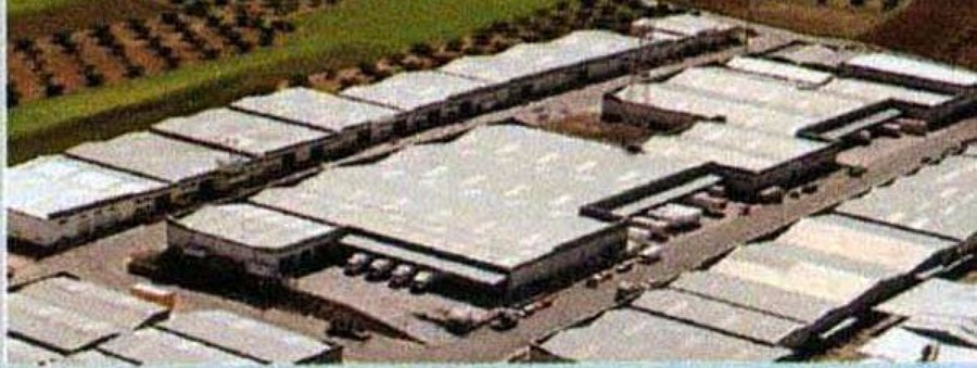 Nave para almacén, exposición y venta