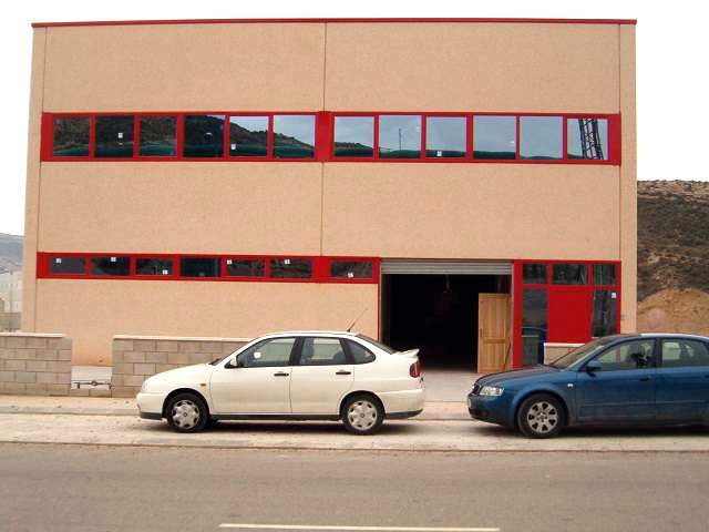 NAVE TALLER SOLDADURA