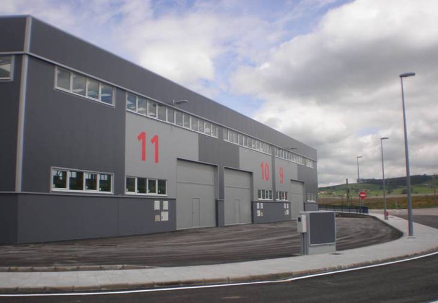 Naves Industriales en Viernoles (Cantabria)