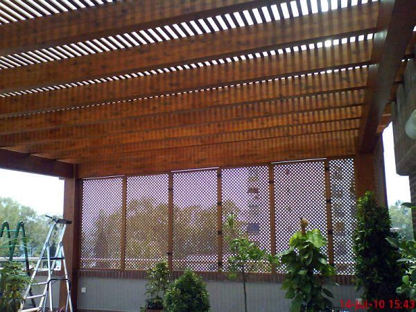 Pergola con cubiierta transpirable