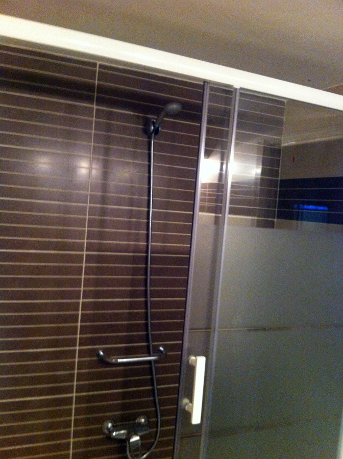 nuevo cuarto de baño ya reformado 