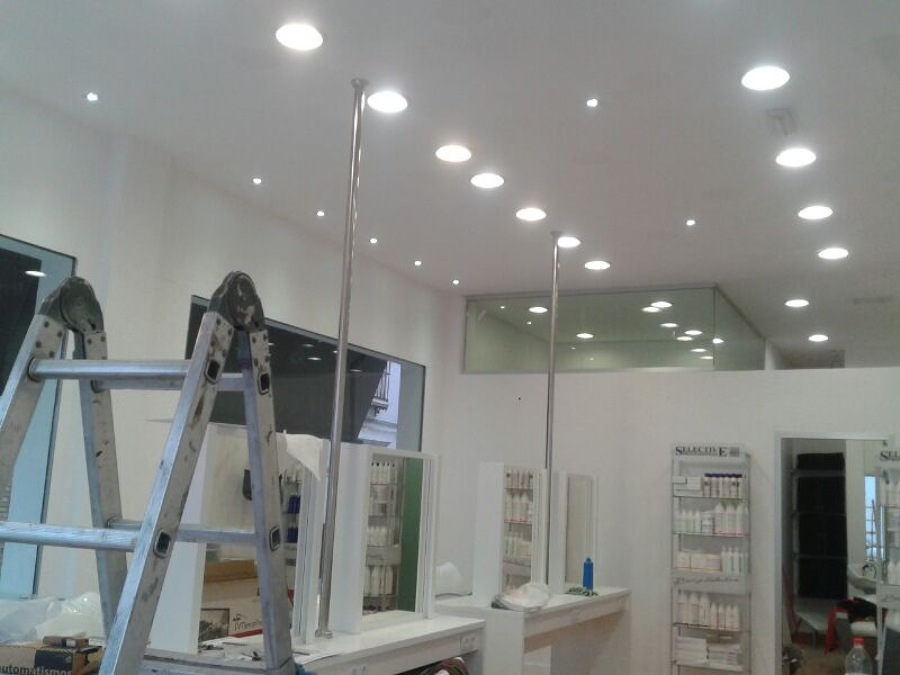 Nuevo local, electricidad, climatizacion y ventilacion.