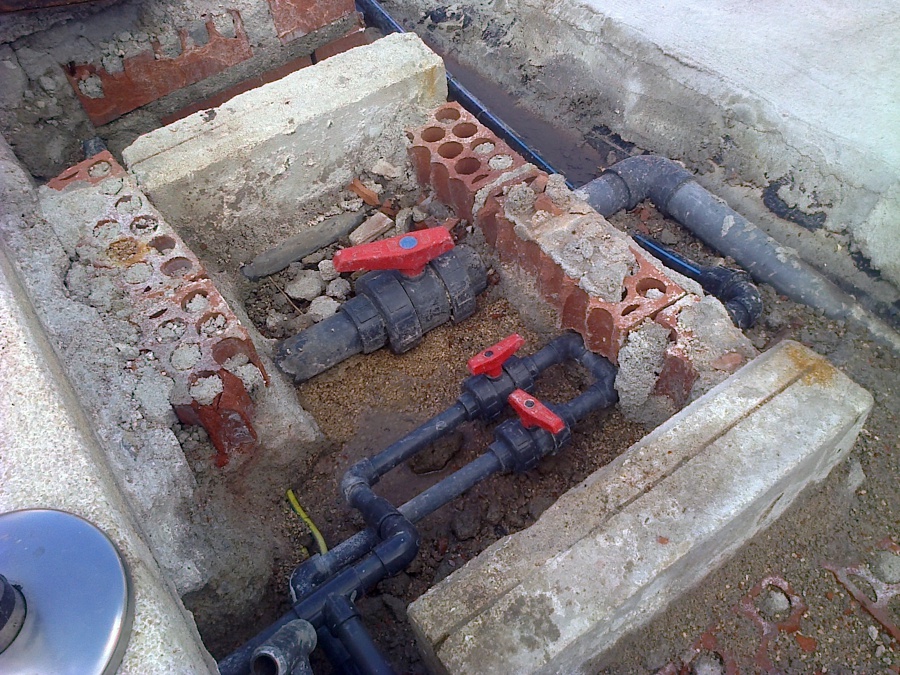 obra ducha piscina