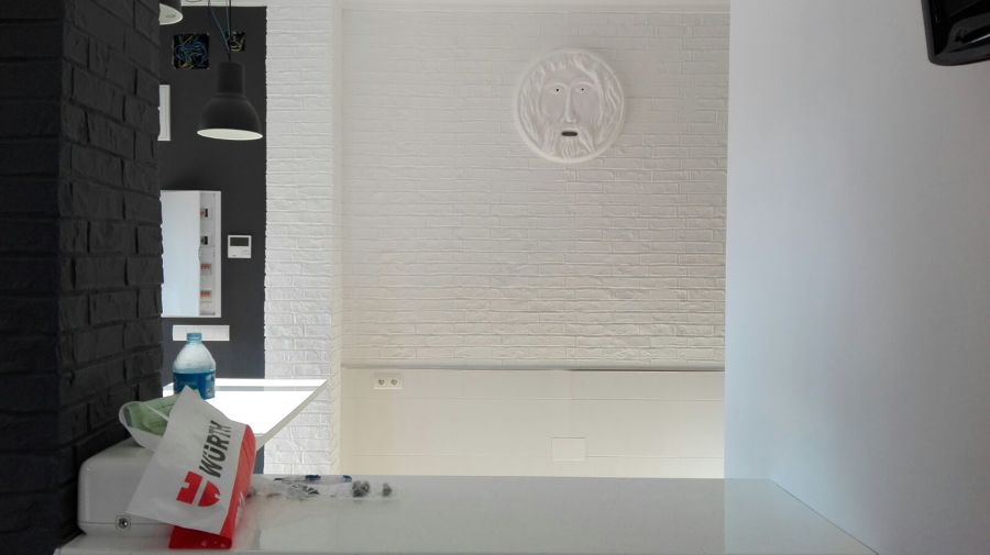 PARED INTERIOR DE LOCAL