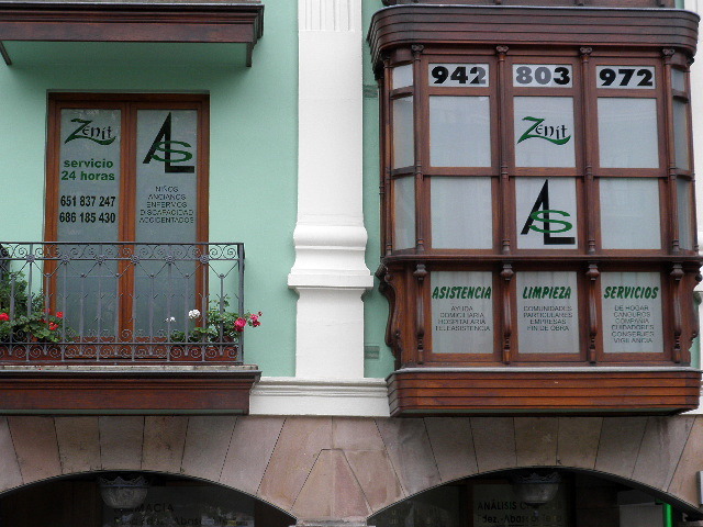 Oficina:  Plaza Mayor, 6 - 1.º D - Torrelavega