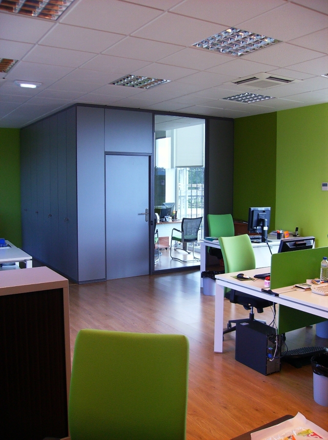 DIVISION-TABIQUE ARMARIO-MAMPARAS