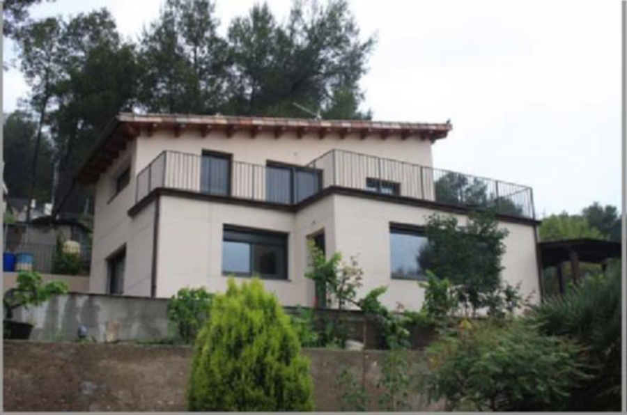 Obra nueva ampliación y reforma de vivienda unifamiliar. FINALIZACIóN