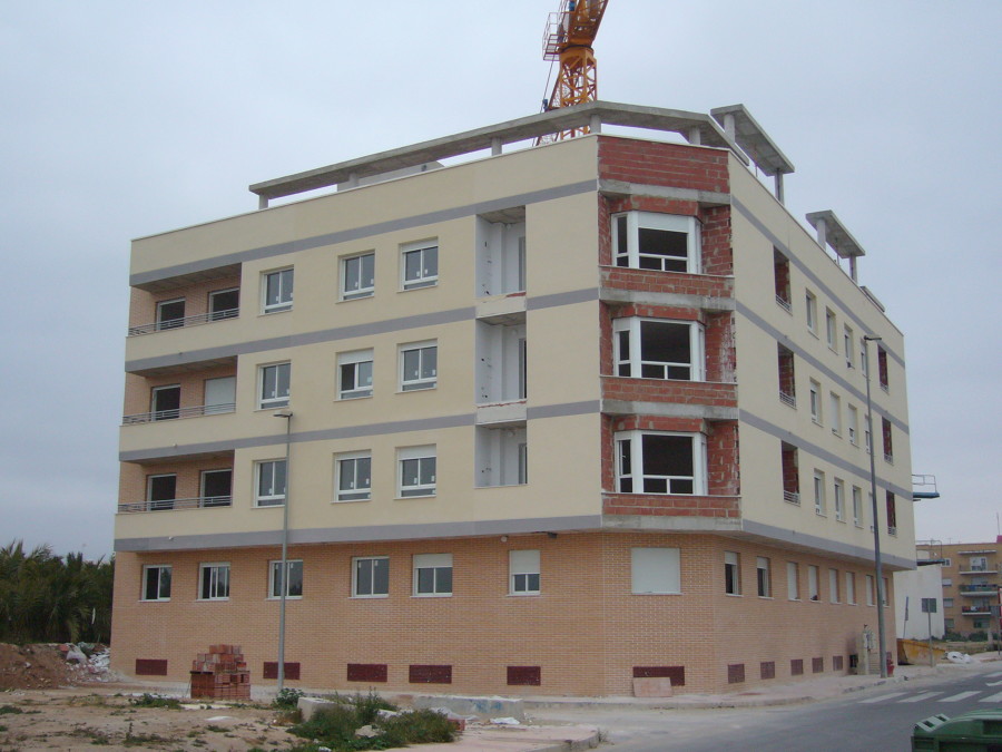 Edificio en Albatera