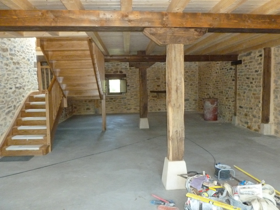 Interior rehabilitación cuadras, Ondátegui, Alava