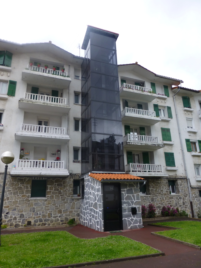 Instalación de ascensor por el exterior