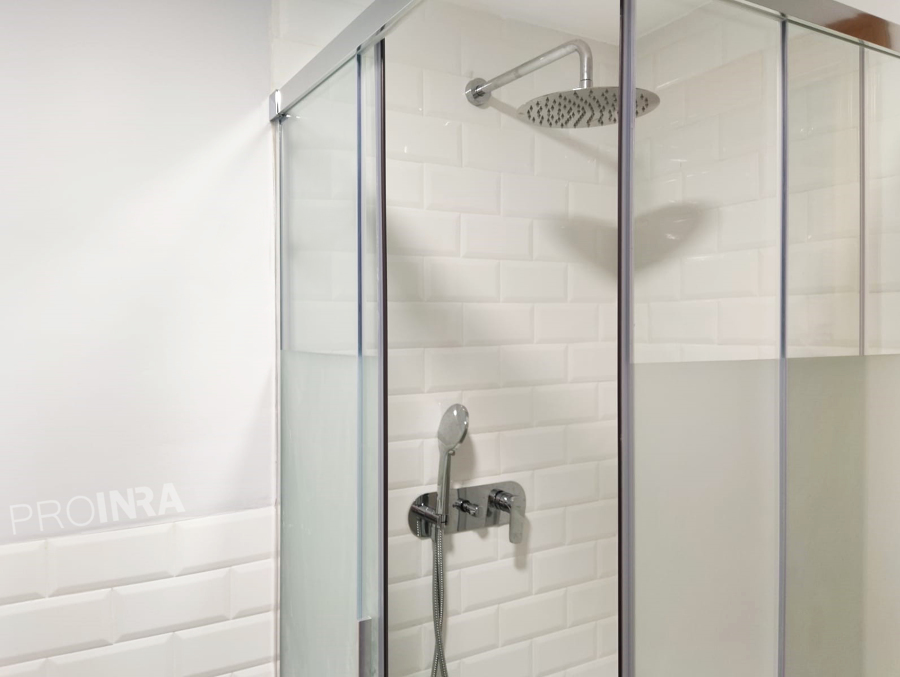 Ducha estilo moderno