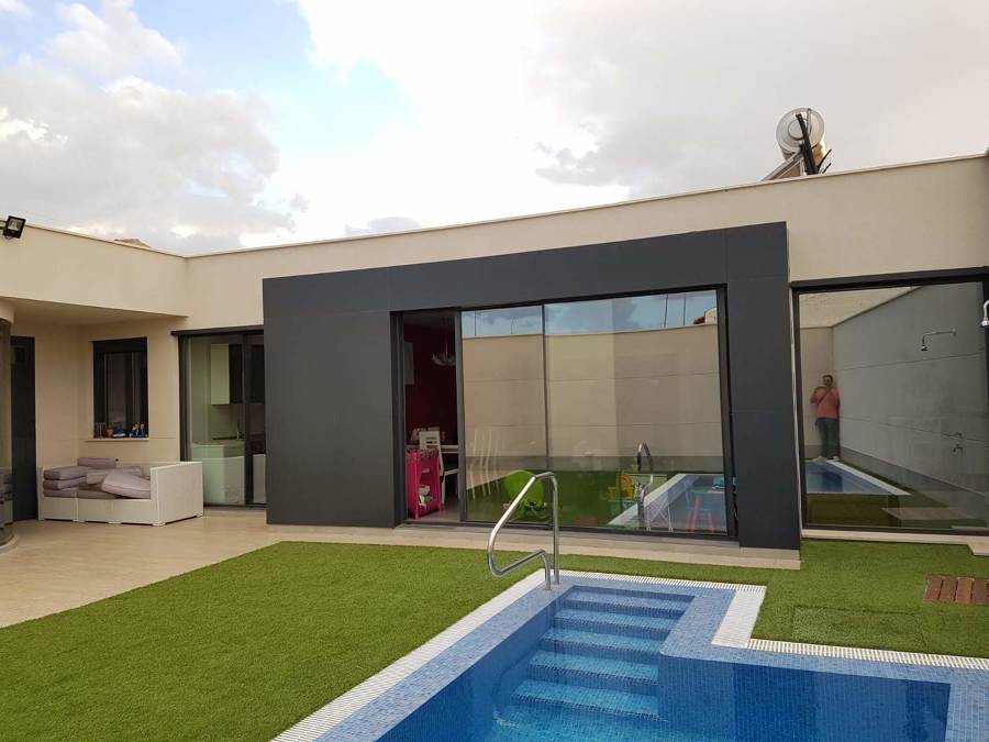 Piscina en vivienda unifamiliar