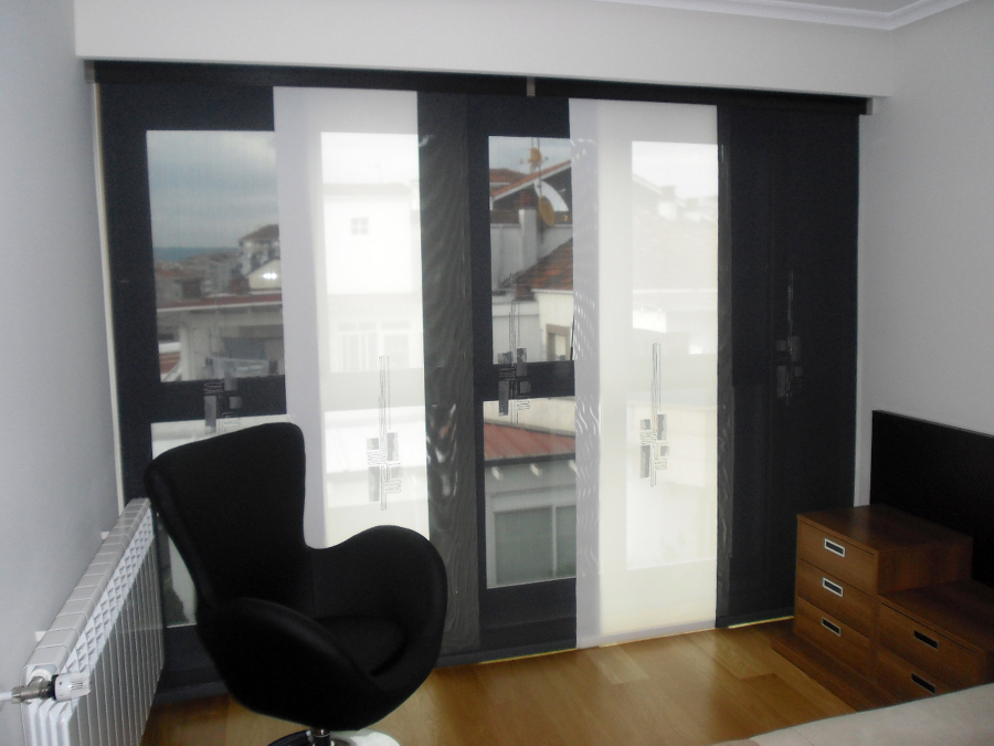 PANEL JAPONES DE SCREEN BORDADO