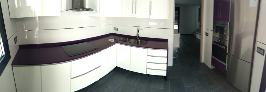 cocina silestone morado