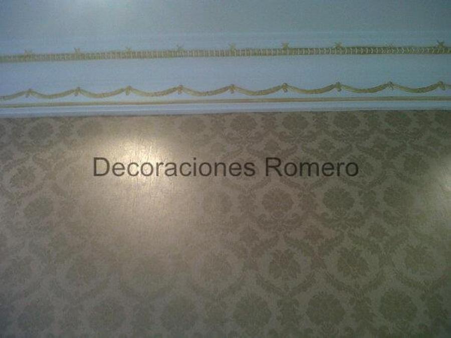 Papel pintado y decorado de moldura