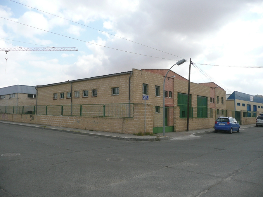 PAPER MAKERS & TRADERS