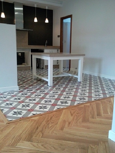 PARQUET FLOTANTE ROBLE ESPIGA