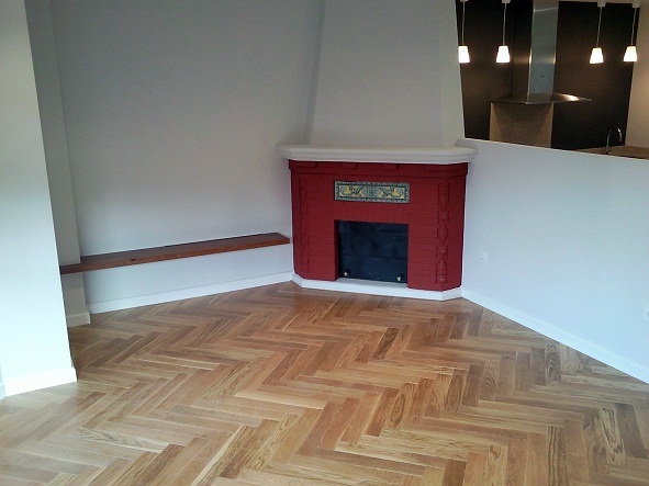 PARQUET FLOTANTE ROBLE ESPIGA