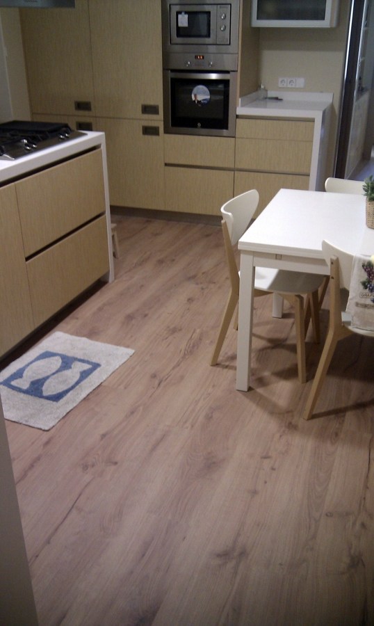 Parquet laminado Clickart