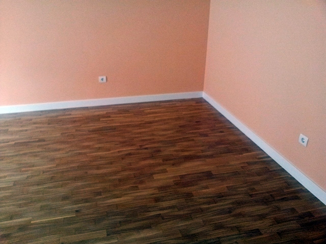 PARQUET ROBLE TABLILLA BARNIZADO SATINADO