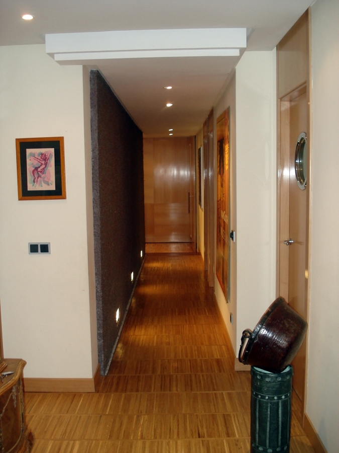 parquet y puertas de madera