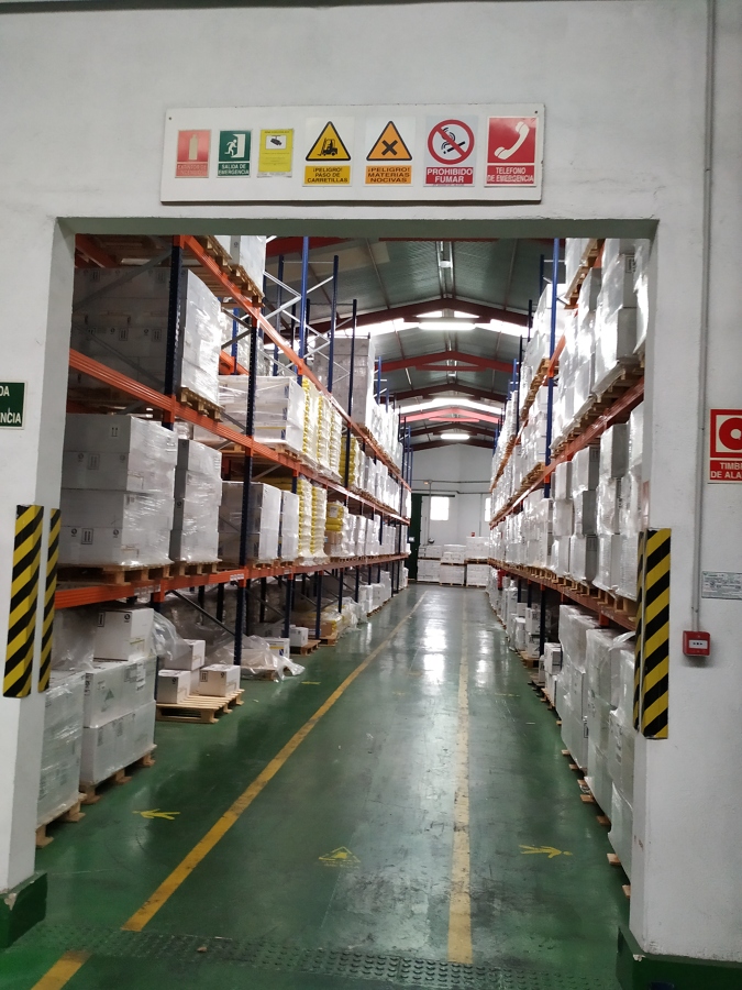 Adecuación de nave para licencia de apertura de almacenamiento industrial